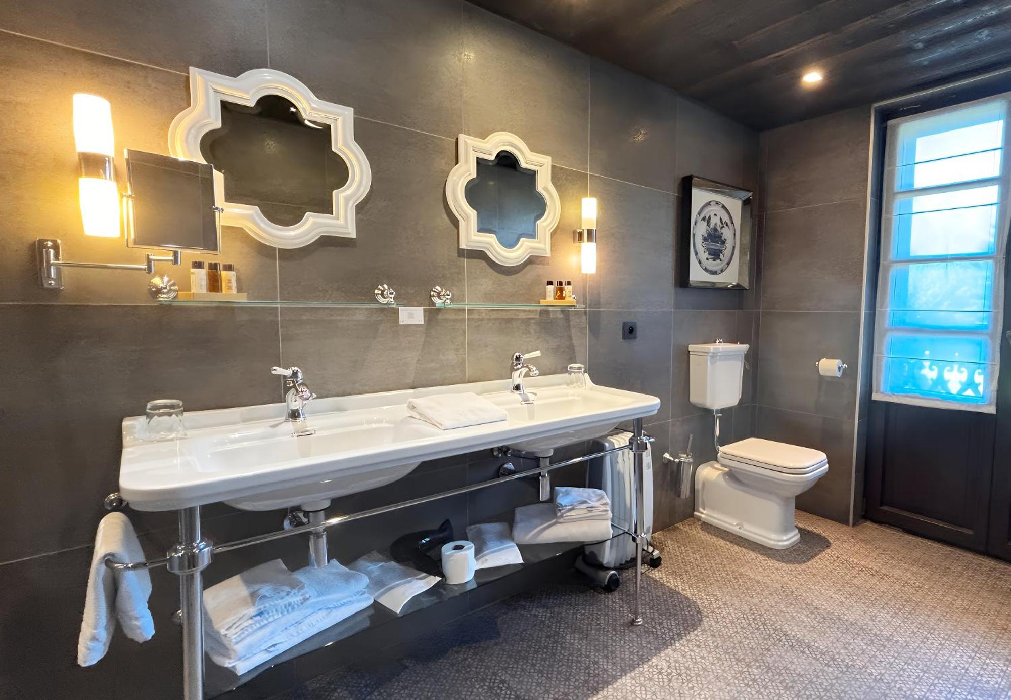 Hotel Le Castel 3*